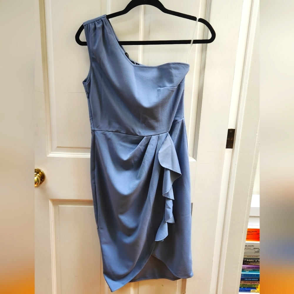 NWT! S Light Blue One Shoulder Dress